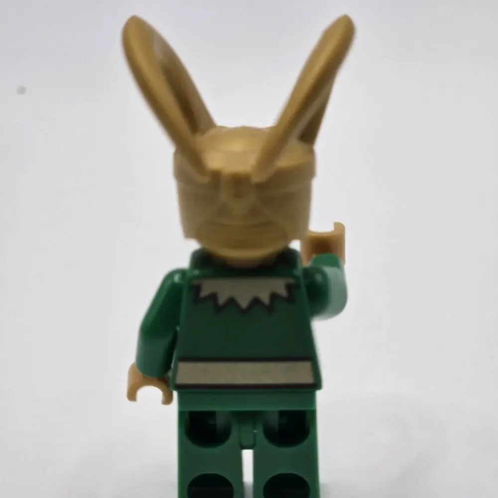 LEGO Super Heroes Loki Short Legs Minifigure sh0486 - Set 76091